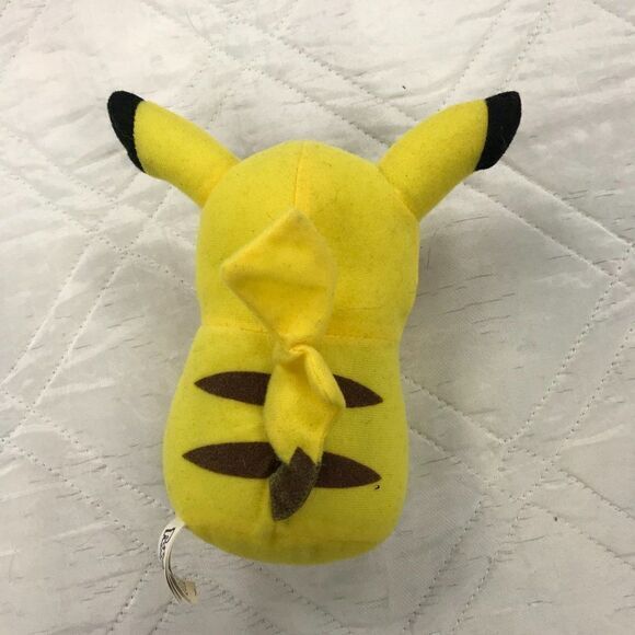 2016 Pokemon Pikachu plush - Picture 2 of 4